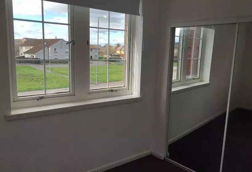 Glasgow Airport Apartments