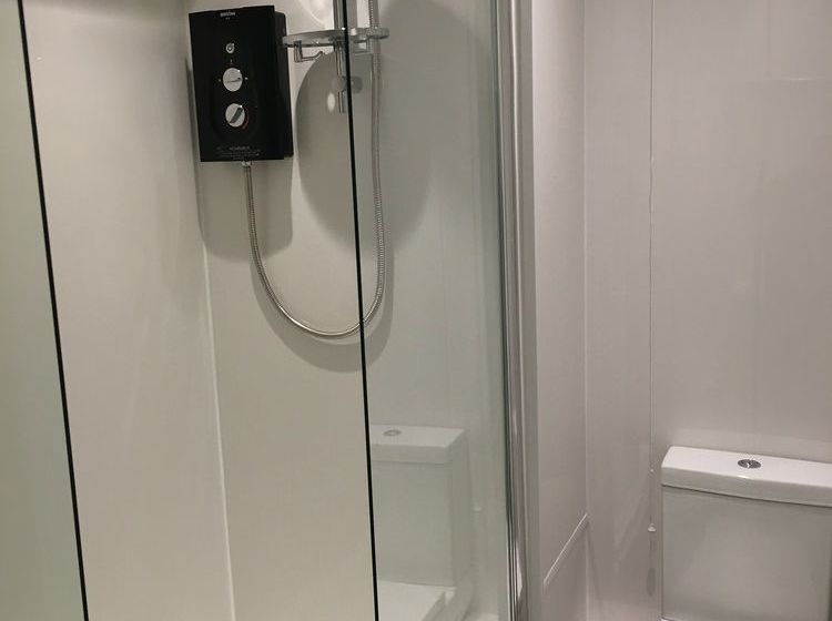 Glasgow Airport Apartments