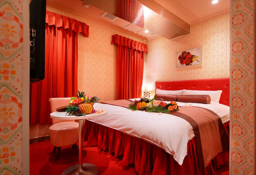 Hotel Chapel Coconuts Hirakata