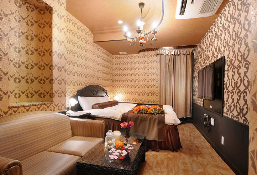 Hotel Chapel Coconuts Hirakata