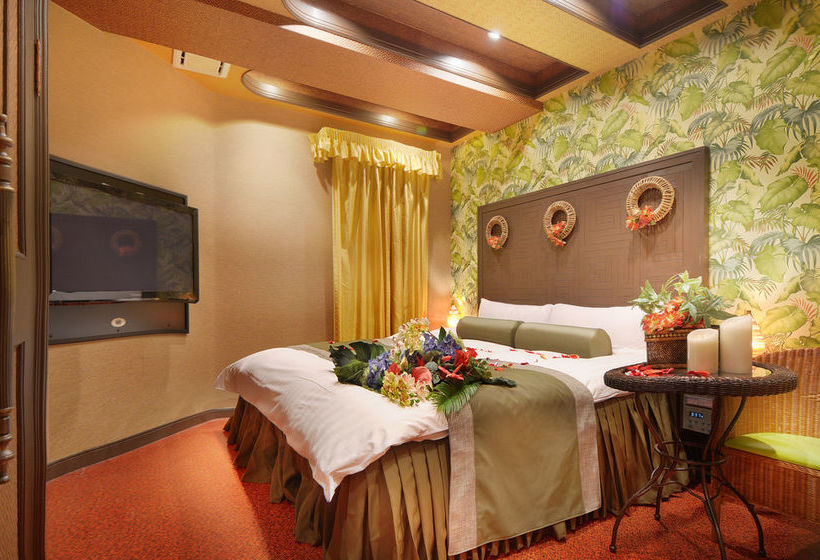 Hotel Chapel Coconuts Hirakata