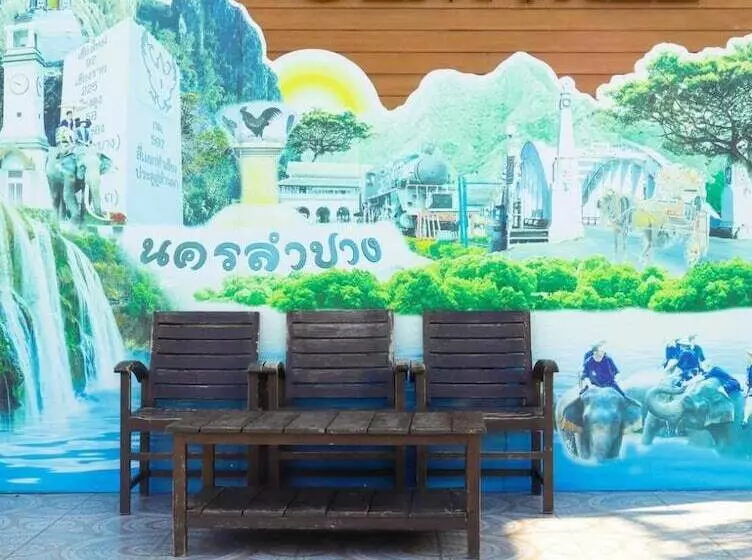 هتل Gemtree Boutique Lampang