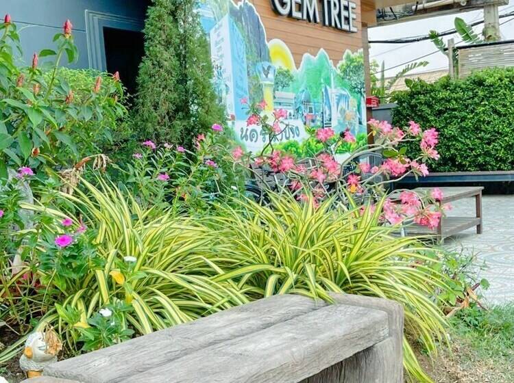 Отель Gemtree Boutique Lampang