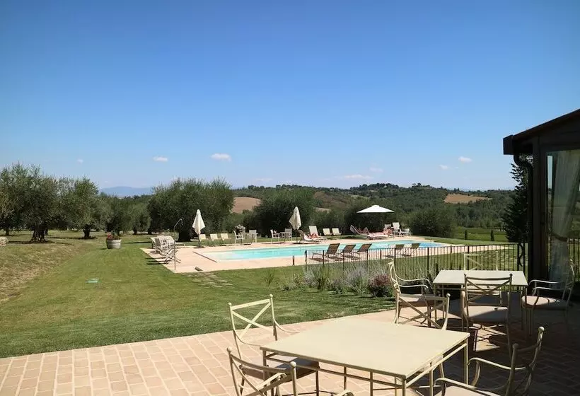 ホテル Le Buche Wine Resort & Spa