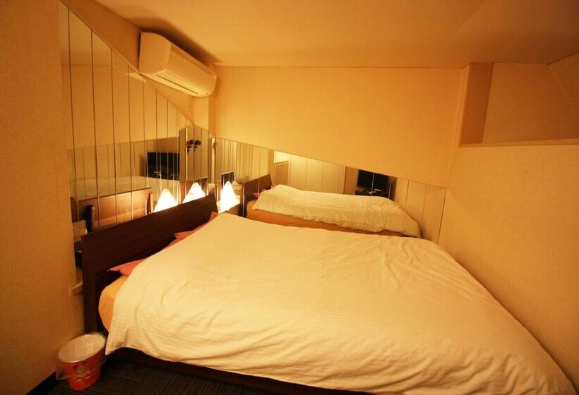 ホテル Muse Osaka   Adults Only