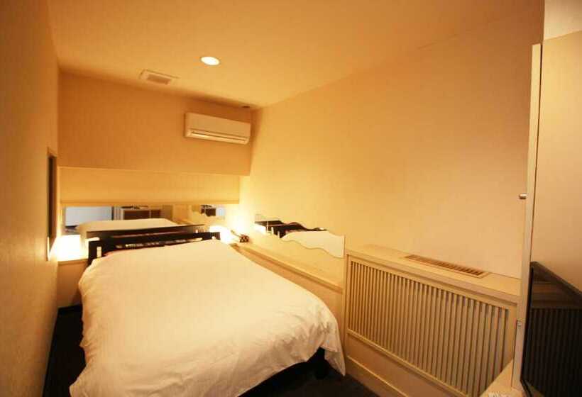 ホテル Muse Osaka   Adults Only