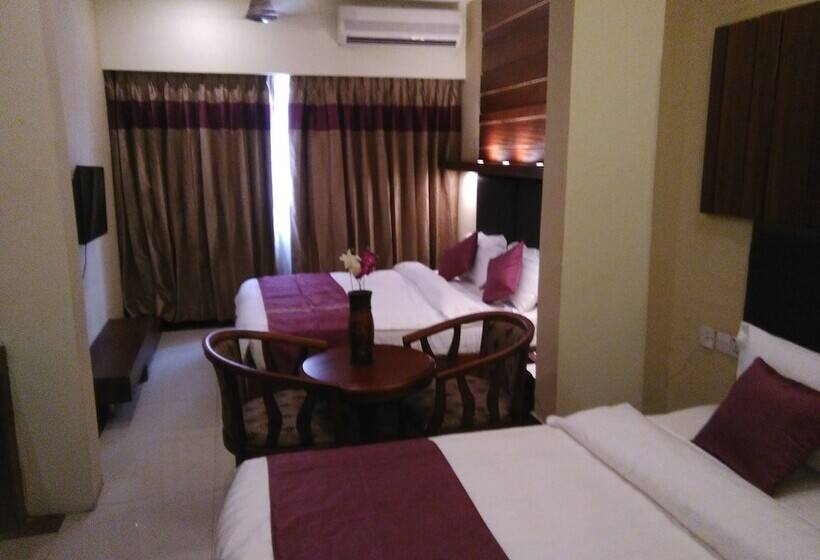 Отель Nirvana Inn