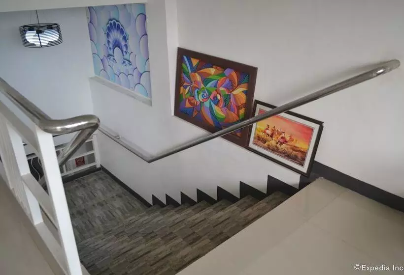 Hotelli Pearl Suites