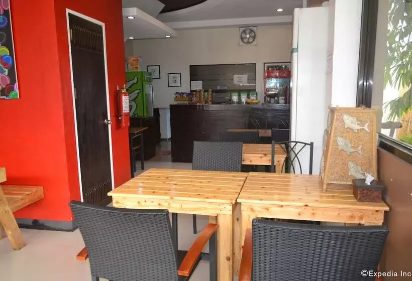 Hotelli Pearl Suites