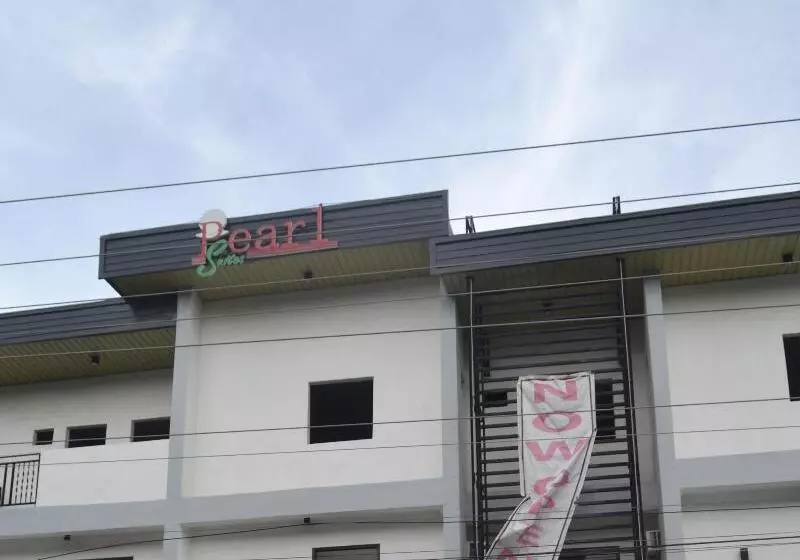 Hotelli Pearl Suites