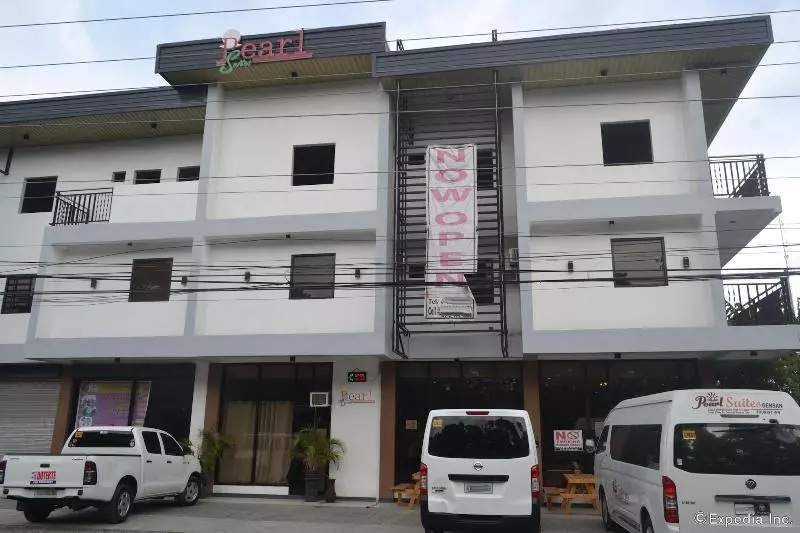 Hotelli Pearl Suites