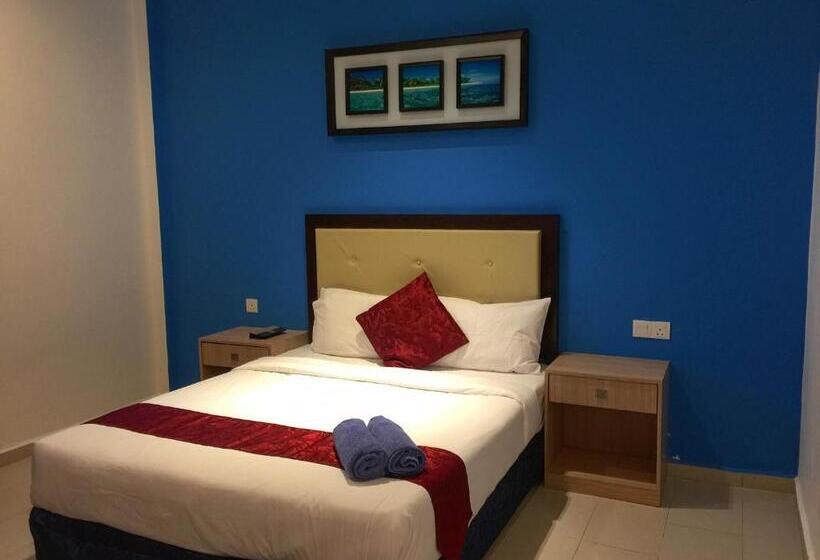 فندق Royal Agate Beach Resort