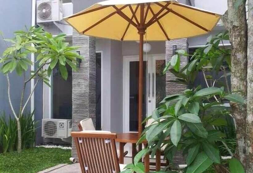 בית מלון כפרי Safa Homestay