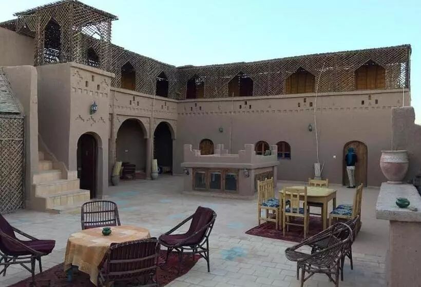ペンション Kasbah Ziwana