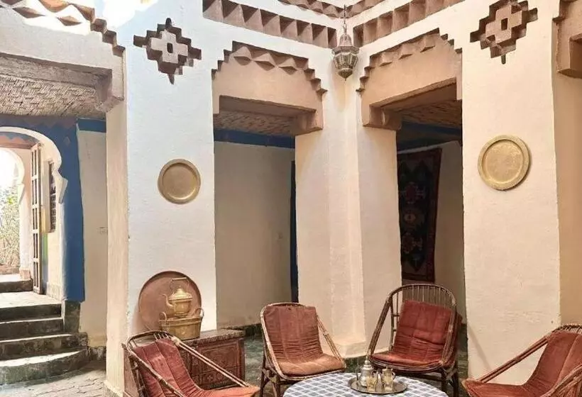 ペンション Kasbah Ziwana