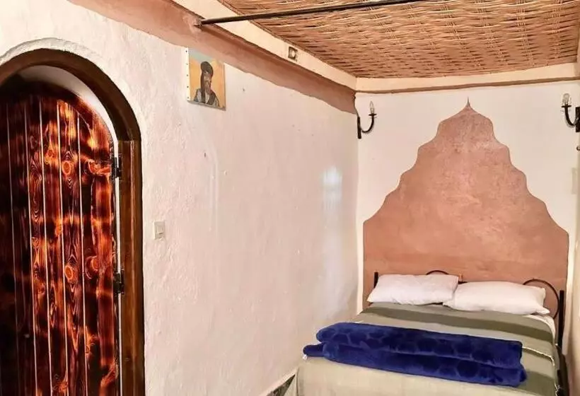 ペンション Kasbah Ziwana