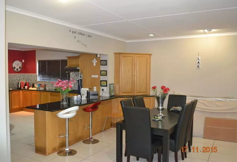 Skylink Holiday Accommodation