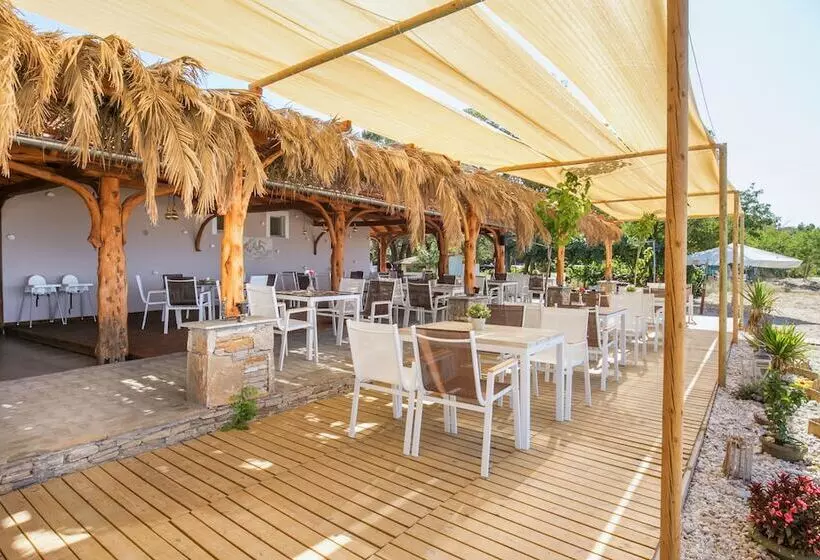 Sotiris Studios
