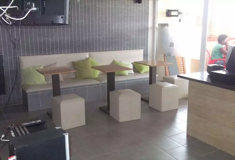 Vila Cabral 2 Apartments   Ac