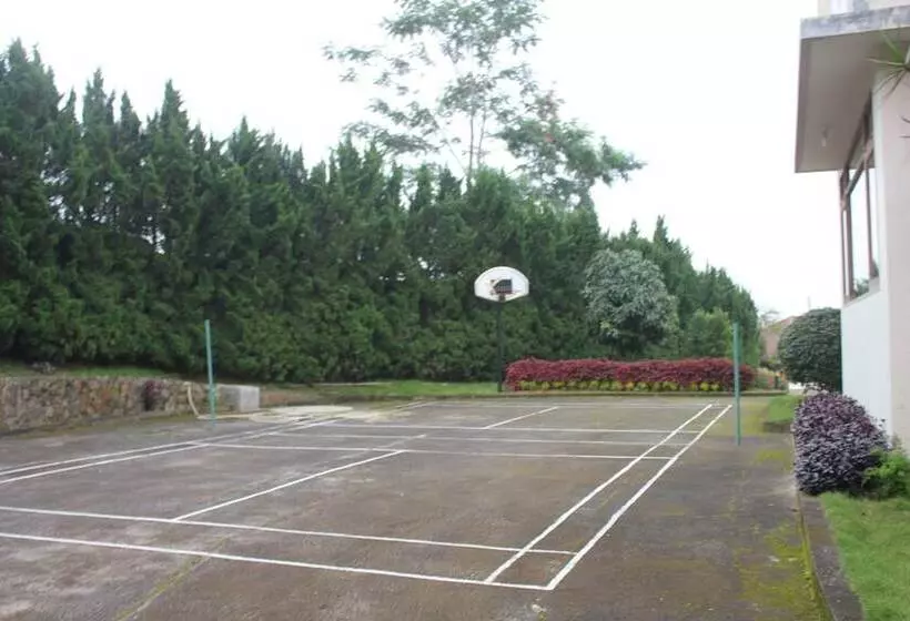 Villa Sophia Cimacan Puncak