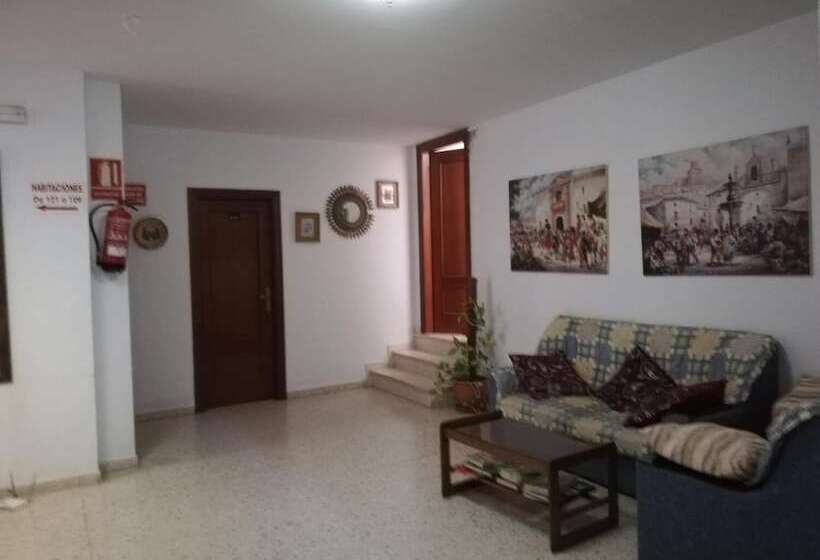 فندق صغير 24h Hostal Antequera