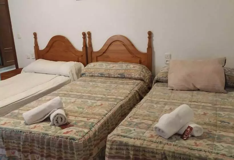 هاستل 24h Hostal Antequera