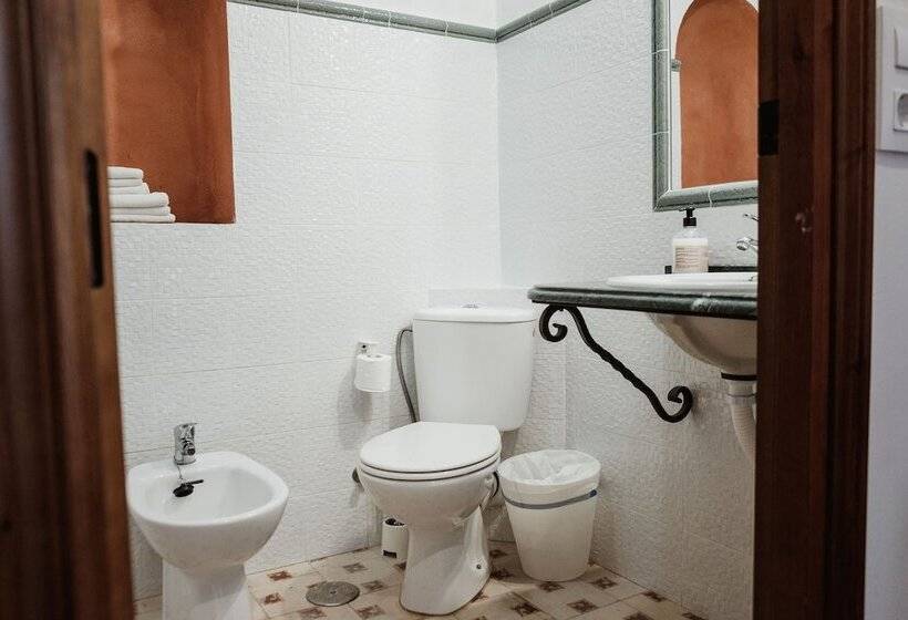 Hostel Café Frenteabastos