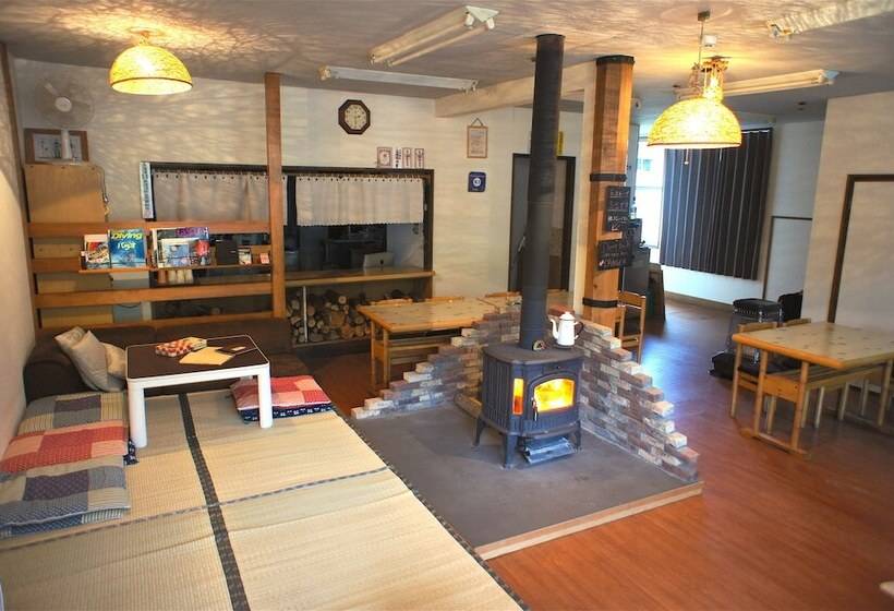 Guest House Shikotsu Kamui   Hostel