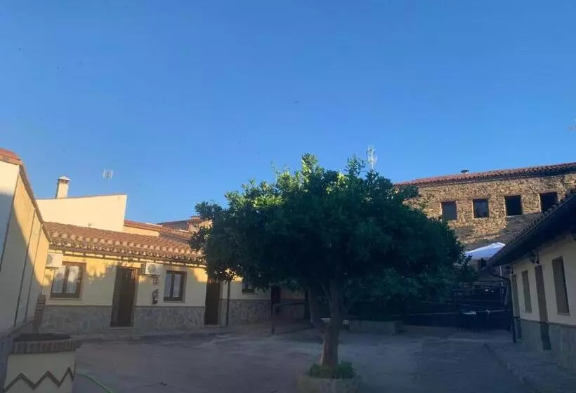 ユースホステル Hosteria La Higuera