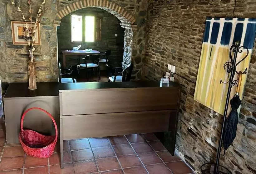ユースホステル Hosteria La Higuera