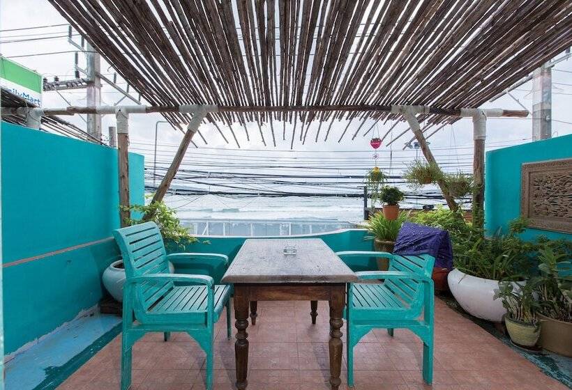 Barefoot Hotel Kalim Beach Front