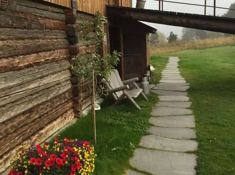 Bjerkeløkkja Bed And Breakfast