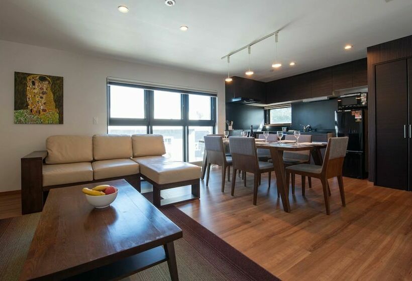 Holiday Niseko Flow Niseko