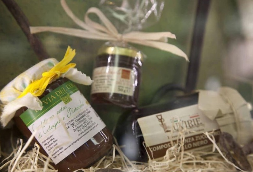 Отель Acquamarina