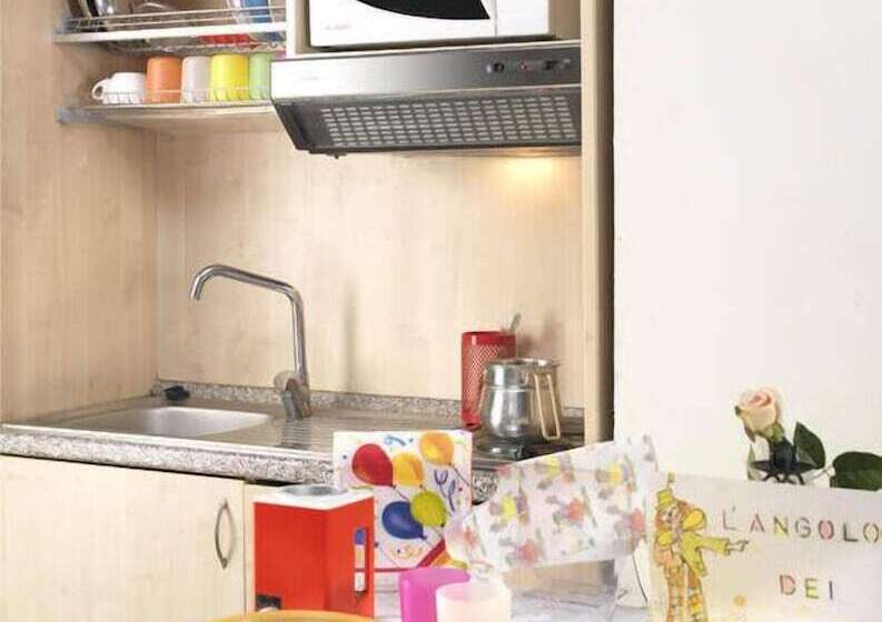 Отель Acquamarina