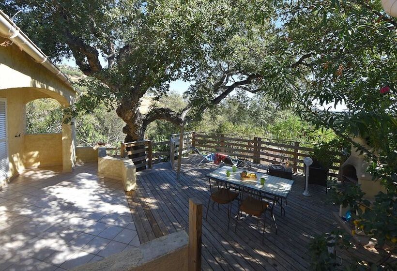 בית מלון כפרי Résidence Chiar  Di Luna