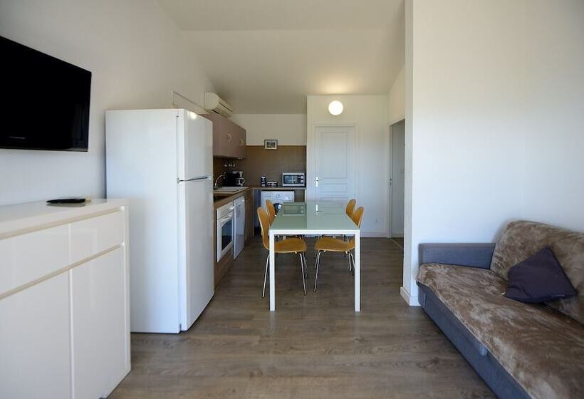 בית מלון כפרי Résidence Chiar  Di Luna