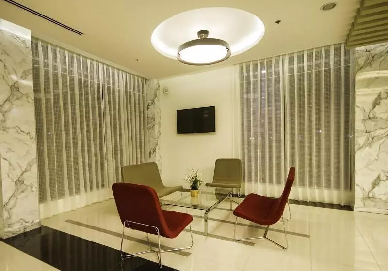 Holly Hotel Myanmar