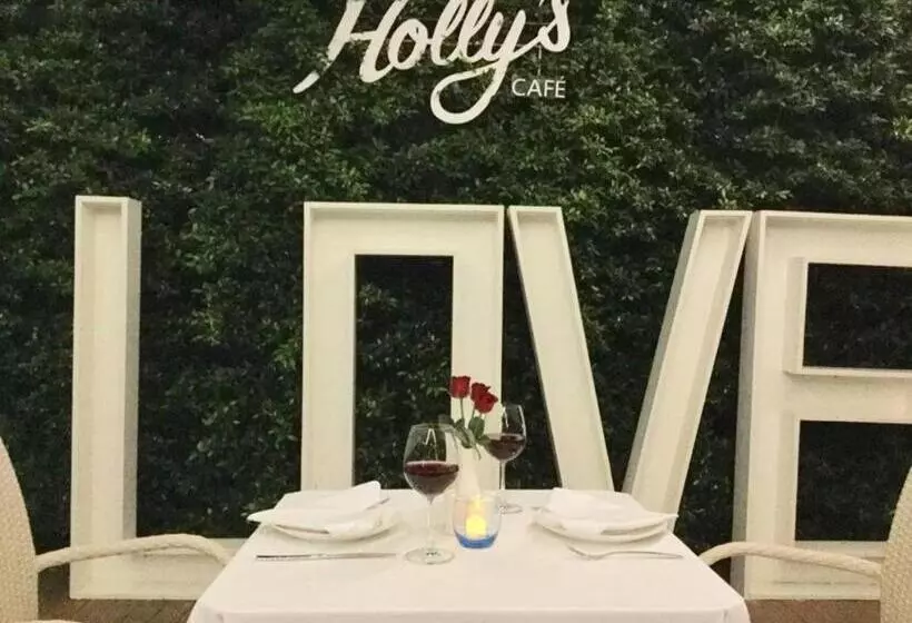 Holly Hotel Myanmar