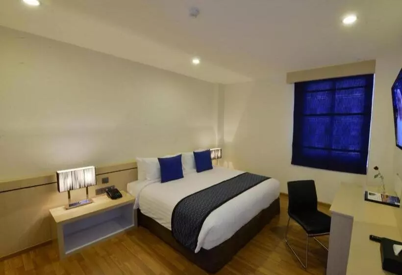 Holly Hotel Myanmar