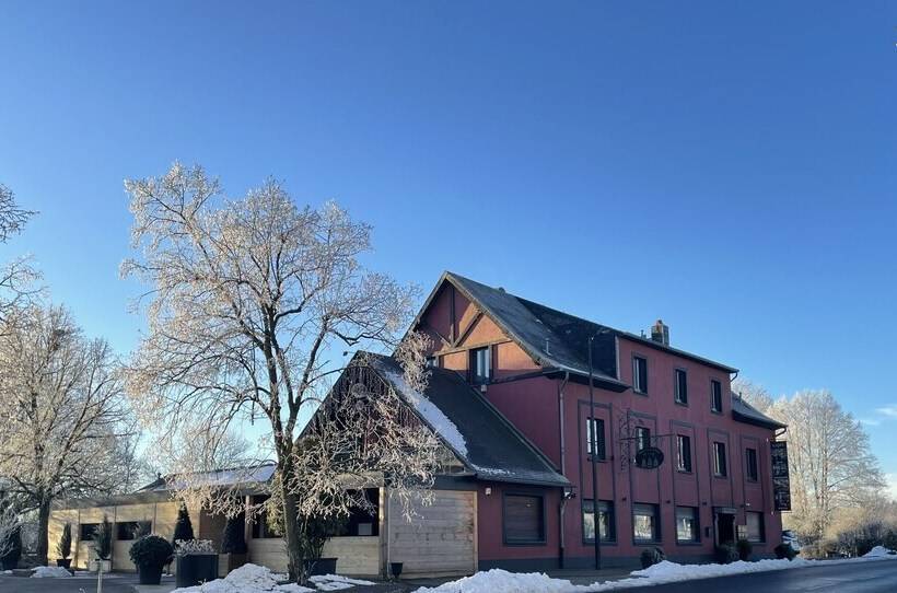 هتل Hôtel Restaurant Lamy