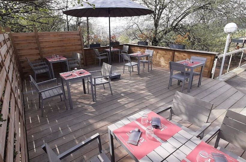 هتل Hôtel Restaurant Lamy