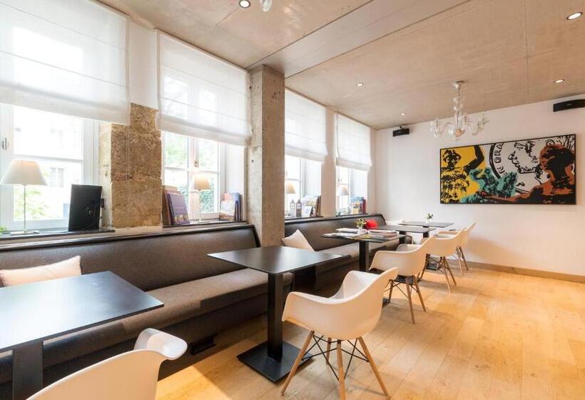 هتل La Pipistrelle