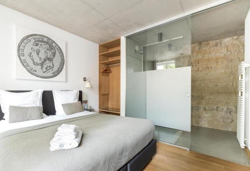 هتل La Pipistrelle