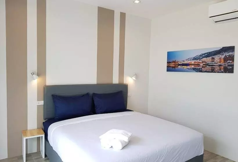 ホテル The Cube Resort