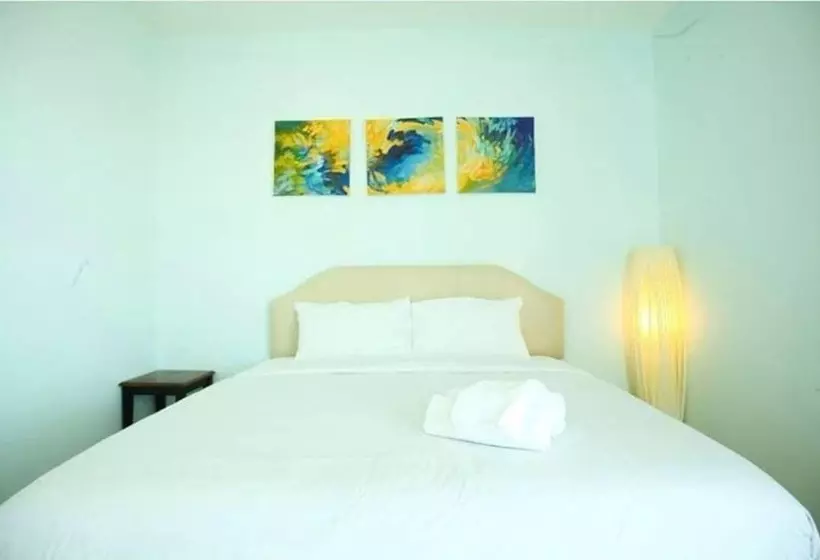 ホテル The Cube Resort