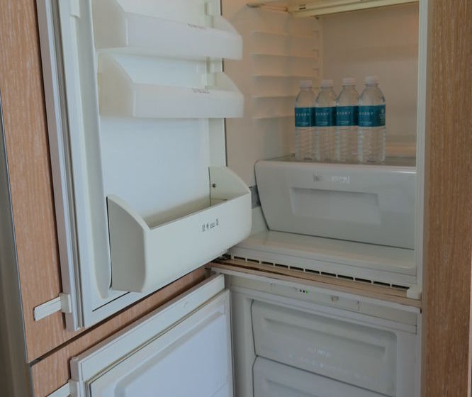 ペンション Crown House