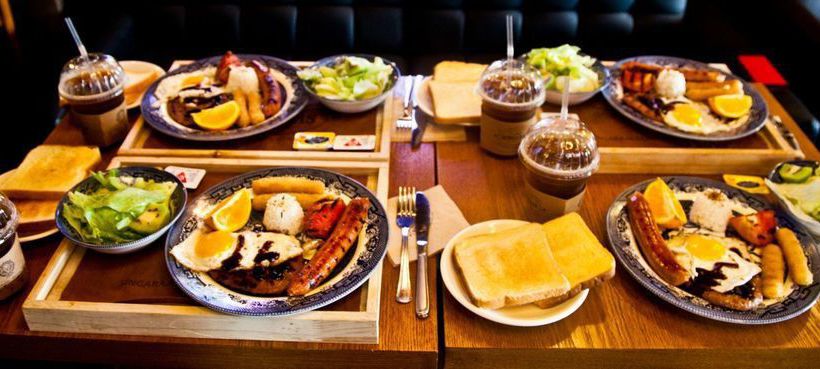 ペンション Crown House