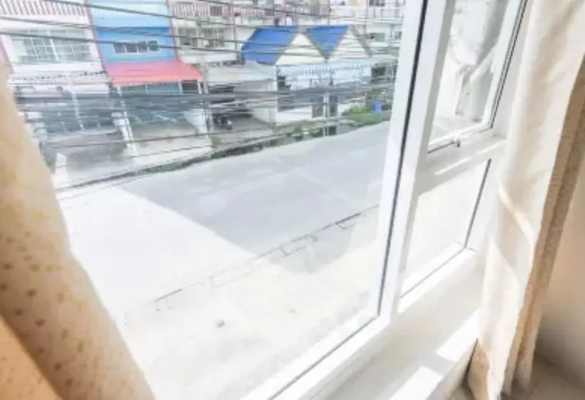 پانسیون Freesia Guesthouse Suvarnabhumi