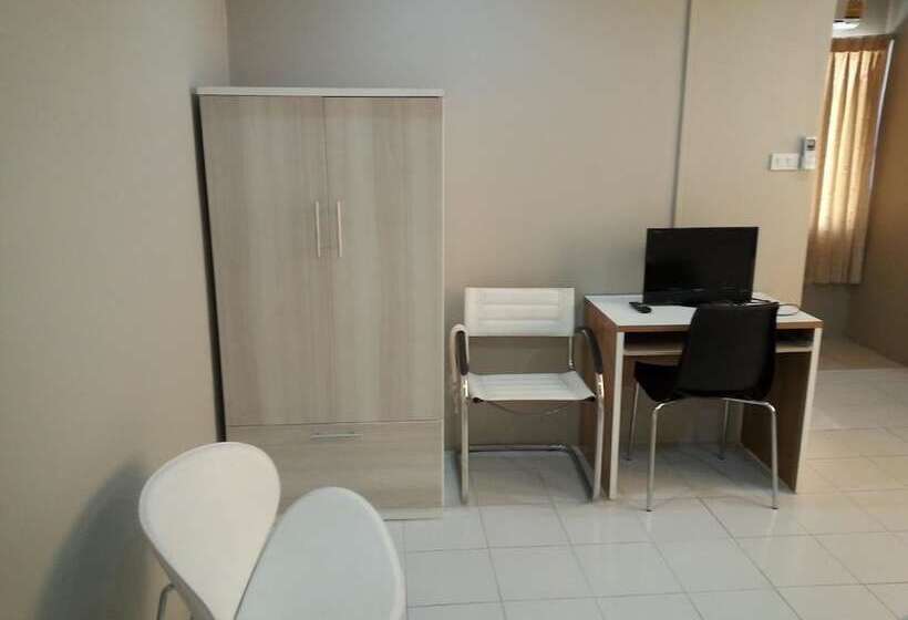 פנסיון Freesia Guesthouse Suvarnabhumi